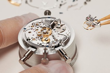 南宁江诗丹顿表壳磨损