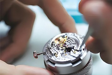 南宁江诗丹顿机械表为什么总快2-3分钟